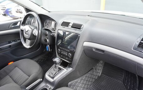 Skoda Octavia, 2011 год, 720 000 рублей, 10 фотография