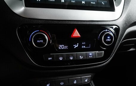 Hyundai Solaris II рестайлинг, 2018 год, 1 299 000 рублей, 17 фотография