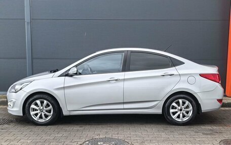 Hyundai Solaris II рестайлинг, 2016 год, 1 199 000 рублей, 2 фотография