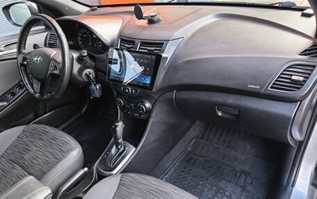 Hyundai Solaris II рестайлинг, 2016 год, 1 199 000 рублей, 10 фотография