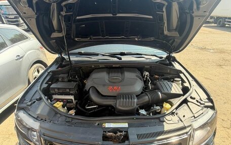Jeep Grand Cherokee, 2012 год, 2 500 000 рублей, 25 фотография