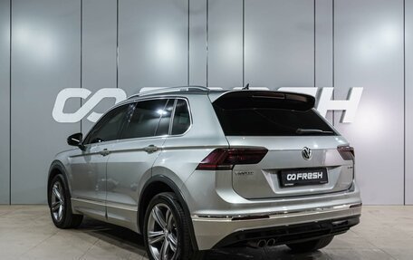 Volkswagen Tiguan II, 2018 год, 3 449 000 рублей, 2 фотография