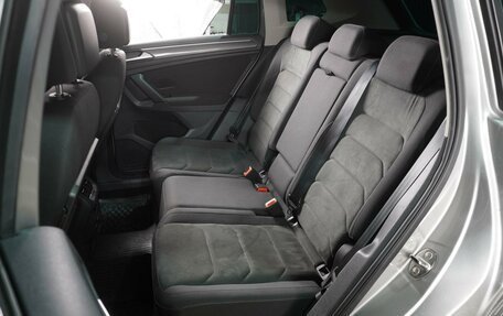 Volkswagen Tiguan II, 2018 год, 3 449 000 рублей, 9 фотография
