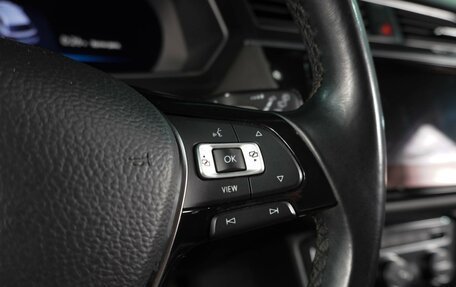 Volkswagen Tiguan II, 2018 год, 3 449 000 рублей, 25 фотография