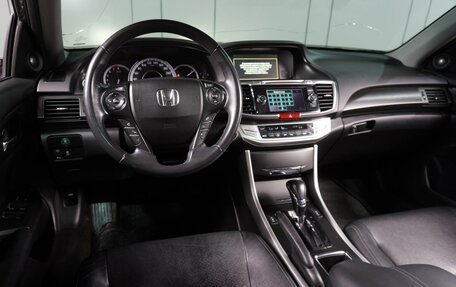 Honda Accord IX рестайлинг, 2013 год, 1 359 000 рублей, 6 фотография