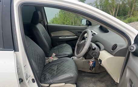 Toyota Belta, 2009 год, 950 000 рублей, 8 фотография