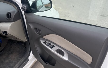 Toyota Belta, 2009 год, 950 000 рублей, 10 фотография