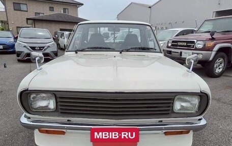 Nissan Sunny, 1992 год, 1 300 000 рублей, 2 фотография