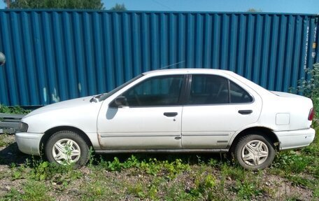Nissan Sunny B14, 1998 год, 2 фотография