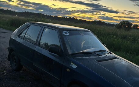 Skoda Felicia I рестайлинг, 1997 год, 109 000 рублей, 2 фотография