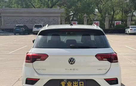 Volkswagen T-Roc I, 2022 год, 1 600 006 рублей, 6 фотография