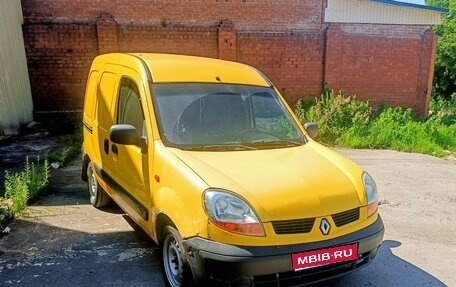 Renault Kangoo II рестайлинг, 2004 год, 320 000 рублей, 1 фотография