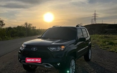 Chevrolet Niva I рестайлинг, 2004 год, 1 800 000 рублей, 1 фотография
