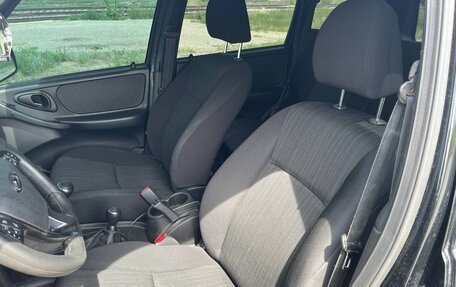 Chevrolet Niva I рестайлинг, 2004 год, 1 800 000 рублей, 16 фотография