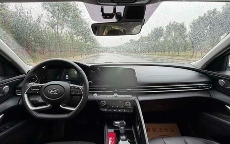 Hyundai Elantra, 2023 год, 1 134 000 рублей, 7 фотография