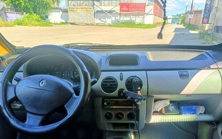 Renault Kangoo II рестайлинг, 2004 год, 320 000 рублей, 9 фотография