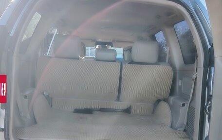 Toyota Land Cruiser Prado 120 рестайлинг, 2003 год, 1 850 000 рублей, 17 фотография