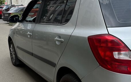 Skoda Fabia II, 2011 год, 660 000 рублей, 3 фотография