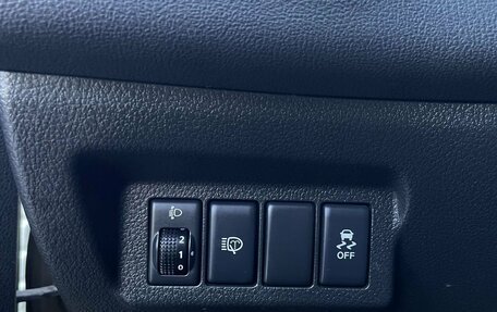 Nissan X-Trail, 2011 год, 910 000 рублей, 17 фотография