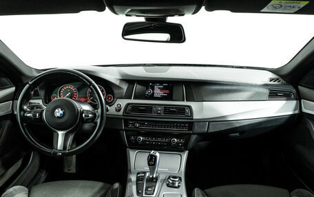 BMW 5 серия, 2016 год, 2 150 000 рублей, 14 фотография