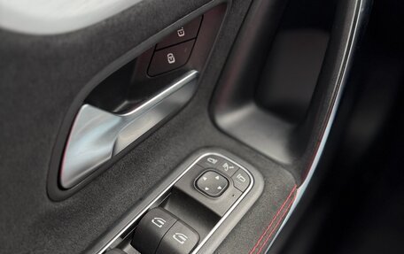 Mercedes-Benz A-Класс, 2019 год, 2 690 000 рублей, 13 фотография