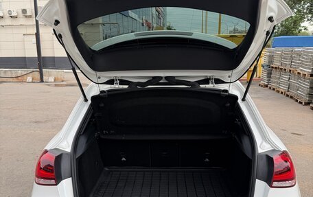 Mercedes-Benz A-Класс, 2019 год, 2 690 000 рублей, 7 фотография
