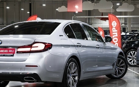 BMW 5 серия, 2019 год, 3 149 000 рублей, 8 фотография