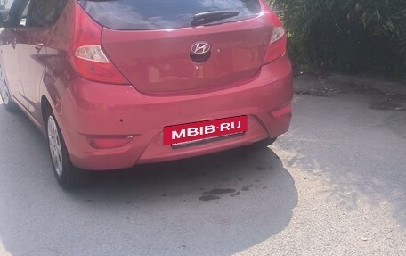 Hyundai Solaris II рестайлинг, 2012 год, 750 000 рублей, 6 фотография