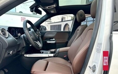 Mercedes-Benz GLB, 2023 год, 2 249 003 рублей, 13 фотография