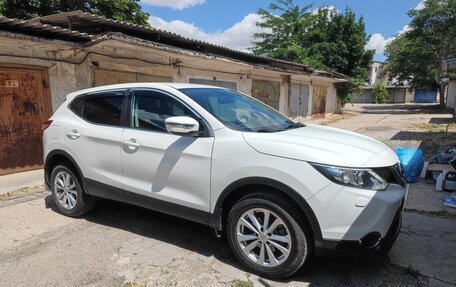 Nissan Qashqai, 2015 год, 1 600 000 рублей, 2 фотография