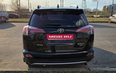 Toyota RAV4, 2018 год, 3 100 000 рублей, 4 фотография