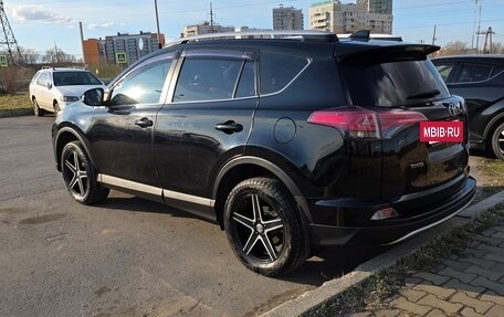 Toyota RAV4, 2018 год, 3 100 000 рублей, 3 фотография