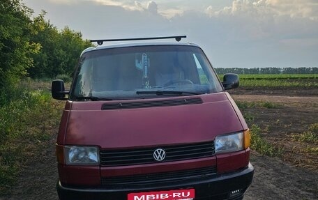 Volkswagen Transporter T4, 1993 год, 350 000 рублей, 1 фотография