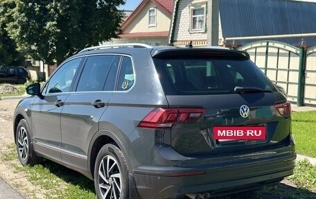 Volkswagen Tiguan II, 2019 год, 2 200 000 рублей, 5 фотография