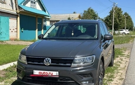 Volkswagen Tiguan II, 2019 год, 2 200 000 рублей, 9 фотография