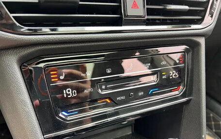 Volkswagen Tharu, 2023 год, 1 560 000 рублей, 13 фотография