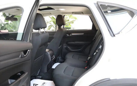 Mazda CX-5 II, 2023 год, 2 100 000 рублей, 10 фотография