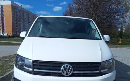 Volkswagen Caravelle T6 рестайлинг, 2018 год, 2 520 000 рублей, 5 фотография