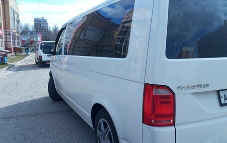 Volkswagen Caravelle T6 рестайлинг, 2018 год, 2 520 000 рублей, 10 фотография