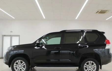 Toyota Land Cruiser Prado 150 рестайлинг 2, 2012 год, 2 850 000 рублей, 5 фотография