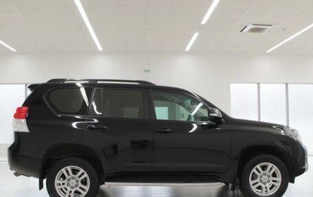 Toyota Land Cruiser Prado 150 рестайлинг 2, 2012 год, 2 850 000 рублей, 11 фотография