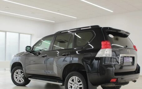 Toyota Land Cruiser Prado 150 рестайлинг 2, 2012 год, 2 850 000 рублей, 9 фотография