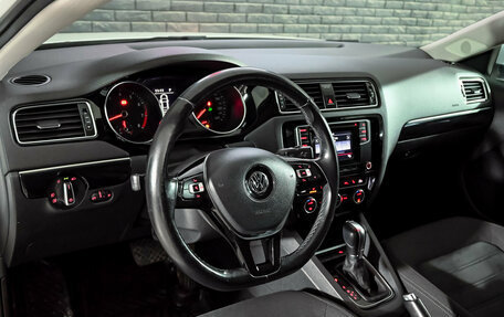 Volkswagen Jetta VI, 2016 год, 1 360 000 рублей, 12 фотография