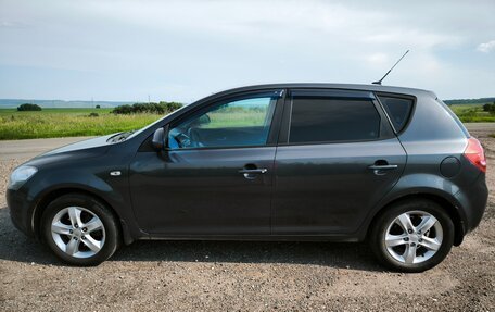 KIA cee'd I рестайлинг, 2009 год, 550 000 рублей, 1 фотография