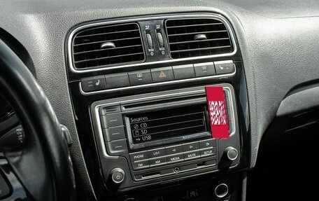 Volkswagen Polo VI (EU Market), 2017 год, 1 050 000 рублей, 18 фотография