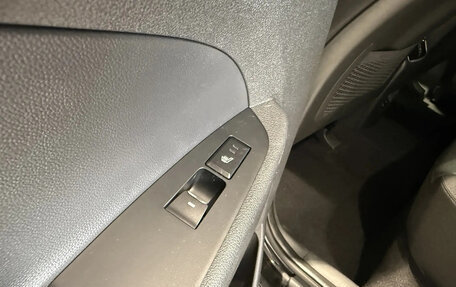 Hyundai Tucson III, 2019 год, 2 300 000 рублей, 19 фотография