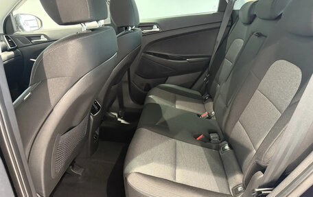 Hyundai Tucson III, 2019 год, 2 300 000 рублей, 20 фотография