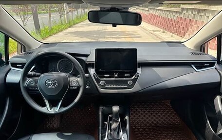 Toyota Corolla, 2023 год, 1 155 000 рублей, 10 фотография
