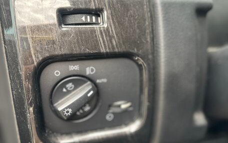 Land Rover Discovery III, 2007 год, 599 000 рублей, 8 фотография