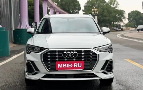 Audi Q3, 2021 год, 1 800 000 рублей, 2 фотография